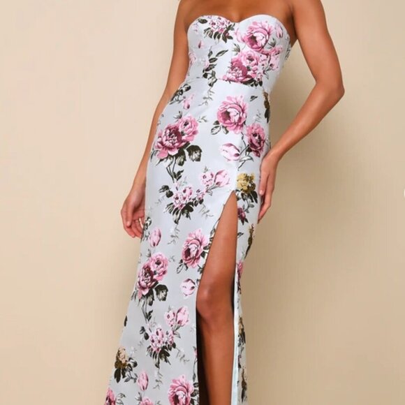 NWT Lulu's Elegant strapless, light sage Floral Dress for prom, wedding guest - Picture 1 of 8